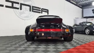 Foto 5 di 9: PORSCHE 911 911 3.5 ex- Johnny Hallyday par  Almeras & Meznarie 