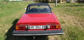 Foto 2 di 3: ALFA ROMEO Spider Cabriolet 