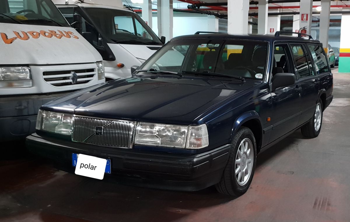 VOLVO 940 POLAR