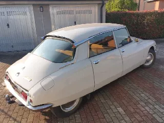 Foto 2 di 6: CITROEN DS 23 i.e. confort  