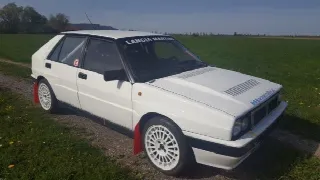 Foto 5 di 22: LANCIA Delta HF - Integrale 16v  