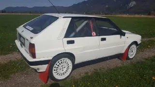 Foto 6 di 22: LANCIA Delta HF - Integrale 16v  