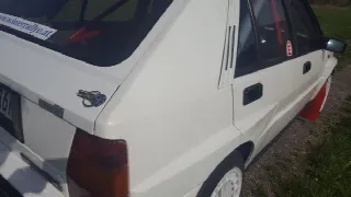 Foto 7 di 22: LANCIA Delta HF - Integrale 16v  