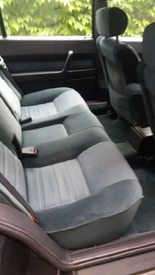 Foto 5 di 9: ALFA ROMEO 164 2.0 Turbo V4  