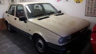 Foto 1 di 4: ALFA ROMEO Giulietta 1.6 