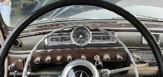 Foto 5 di 5: MERCEDES-BENZ 180 Berlina (W120) 