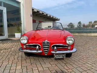 Foto 2 di 17: ALFA ROMEO Giulietta SPIDER 