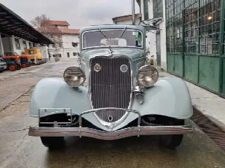 Foto 6 di 39: FORD ModelB Sedan - SUMMER PRICE