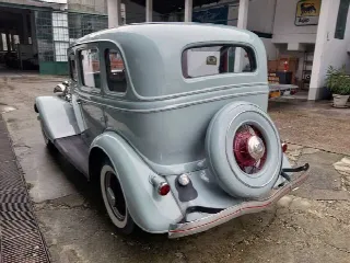 Foto 8 di 39: FORD ModelB Sedan - SUMMER PRICE