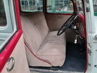 Foto 13 di 39: FORD ModelB Sedan - SUMMER PRICE