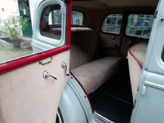 Foto 19 di 39: FORD ModelB Sedan - SUMMER PRICE