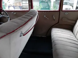Foto 23 di 39: FORD ModelB Sedan - SUMMER PRICE