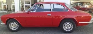 Foto 5 di 10: ALFA ROMEO GT 1300 Junior 