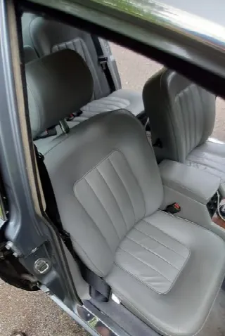 Foto 3 di 8: DAIMLER DoubleSix Series 3 