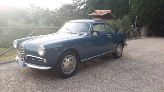 Foto 1 di 4: ALFA ROMEO Giulietta sprint    
