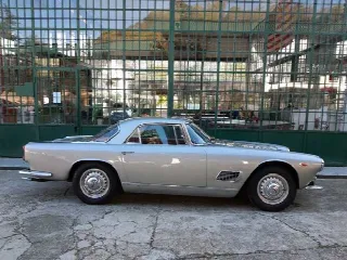 Foto 5 di 30: MASERATI 3500  GTi Coupè Touring 