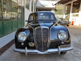 Foto 7 di 33: LANCIA Aurelia B21 Berlina - SUMMER PRICE