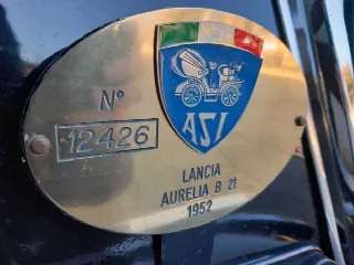 Foto 33 di 33: LANCIA Aurelia B21 Berlina - SUMMER PRICE
