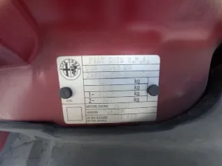 Foto 8 di 9: ALFA ROMEO GTV V6 TURBO  