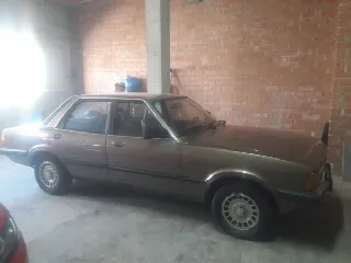 Foto 4 di 6: FORD Taunus 2,0l 