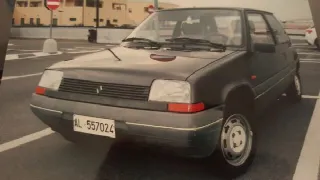 Foto 2 di 3: RENAULT R5 BERLINA 3 PORTE 