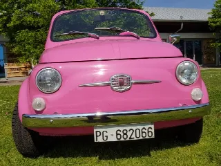 Foto 3 di 8: FIAT 500 cabrio  Barbie