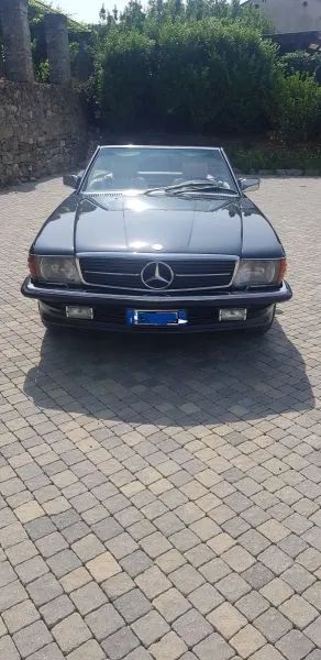 Foto 4 di 10: MERCEDES-BENZ SL(1971-1989) 420  
