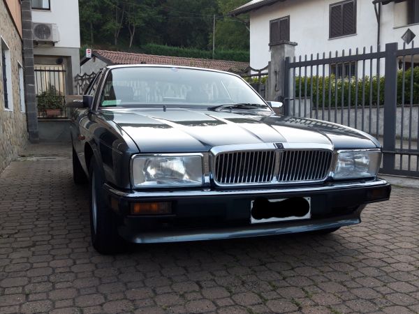JAGUAR Sovereign Xj40 