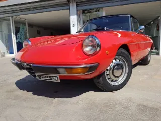 Foto 1 di 17: ALFA ROMEO Spider DUETTO 1.3 CODA TRONCA 