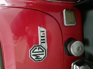 Foto 4 di 9: MG B GT 1800 