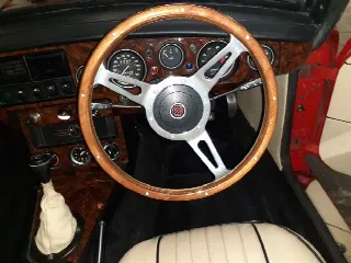 Foto 5 di 9: MG B GT 1800 