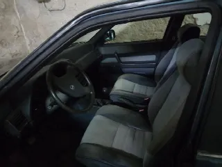 Foto 3 di 3: ALFA ROMEO 164 Tuin spark  2000