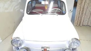 Foto 1 di 5: FIAT 600 D 