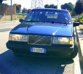 Foto 2 di 3: VOLVO 940 POLAR