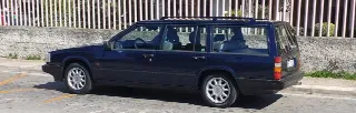 Foto 3 di 3: VOLVO 940 POLAR