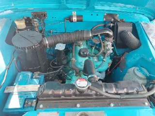 Foto 5 di 6: LAND ROVER 109 Series Soft top 
