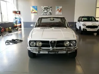 Foto 2 di 12: ALFA ROMEO Alfetta 1.6 1° serie SCUDO STRETTO *ISCRITTA ASI* 