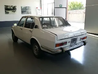 Foto 5 di 12: ALFA ROMEO Alfetta 1.6 1° serie SCUDO STRETTO *ISCRITTA ASI* 