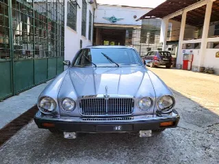 Foto 4 di 32: JAGUAR XJ6(1968-1987) 4.2L III Serie - SUMMER PRICE