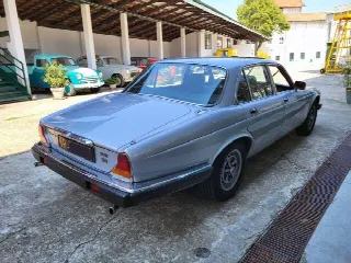 Foto 9 di 32: JAGUAR XJ6(1968-1987) 4.2L III Serie - SUMMER PRICE