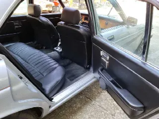 Foto 27 di 32: JAGUAR XJ6(1968-1987) 4.2L III Serie - SUMMER PRICE