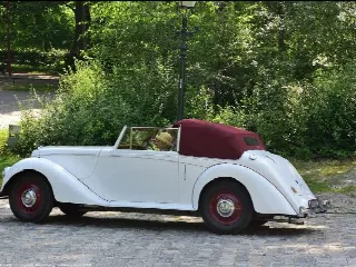 Foto 2 di 7: ARMSTRONG SIDDELEY Hurricane 18 HP    