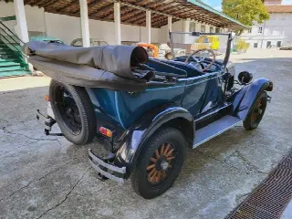Foto 11 di 26: WILLYS Overland Whippet Touring  - SUMMER PRICE 