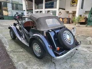 Foto 8 di 46: MG TD Midget 