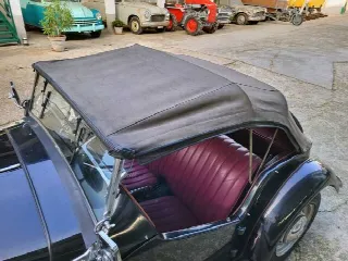 Foto 14 di 46: MG TD Midget 