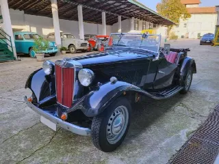 Foto 18 di 46: MG TD Midget 