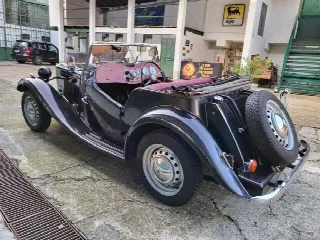 Foto 22 di 46: MG TD Midget 