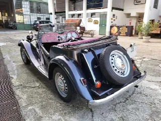 Foto 25 di 46: MG TD Midget 