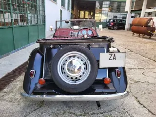 Foto 27 di 46: MG TD Midget 