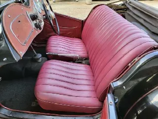 Foto 33 di 46: MG TD Midget 
